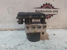Блок ABS (насос) Nissan Skyline V36