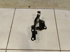 Петля капота левая Toyota HILUX 2015>