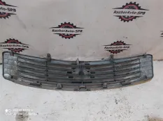 Решетка радиатора Nissan Skyline V36