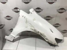 Крыло переднее правое Honda Civic 8