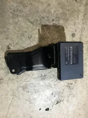 Блок ABS (насос) Hyundai Solaris 2 17-