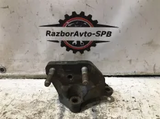 Кронштейн двигателя правый Hyundai Solaris