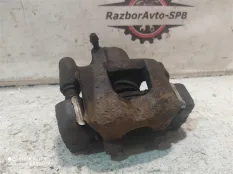 Суппорт задний левый Toyota Camry V30