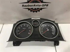 Панель приборов Opel Zafira B 2005-2012