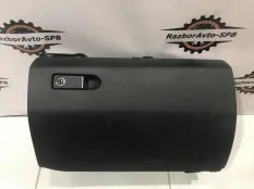 Бардачок Mercedes Benz W212 рест