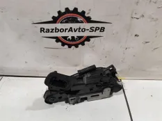 Замок двери передней левой Skoda Rapid