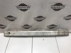 Усилитель переднего бампера Peugeot 308 2007>