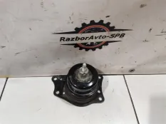 Опора двигателя правая Skoda Rapid