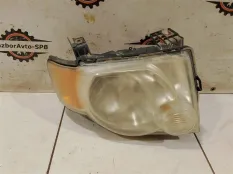 Фара правая Ford Escape 2008