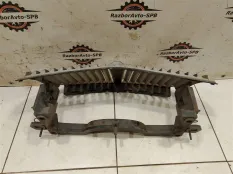 Решетка радиатора Lincoln Town Car 3 Lincoln Town