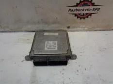 Блок управления двигателем Mercedes Benz W212 рест