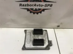 Блок управления двигателем Opel Zafira B 2005-2012