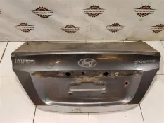 Крышка багажника Hyundai Solaris 2010>