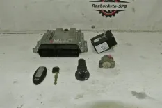 Блок управления двигателем Infiniti FX30d S51