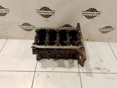 Блок двигателя Opel Astra H 2004-2015