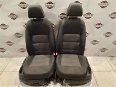 Сиденья комплект Skoda Octavia (A5 1Z-) 2004-2013