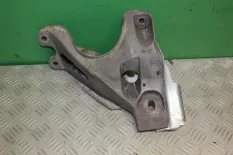 Кронштейн двигателя правый BMW X5 E70 (2006—2010)