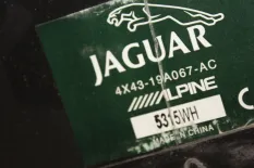 Сабвуфер Jaguar X-type I (2001—2009)