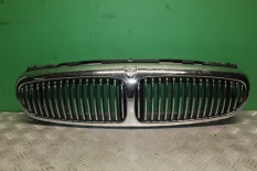 Решетка радиатора Jaguar X-type I (2001—2009)