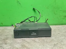 Ченджер компакт дисков Jaguar X-type I (2001—2009)