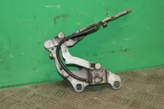 Петля капота левая BMW 3 серия E90/E91/E92/E93 (2
