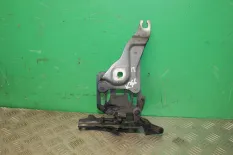 Петля капота правая BMW X5 E70 (2006—2010)