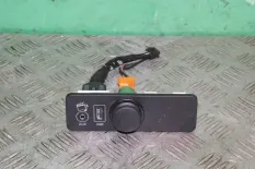 Разъем AUX / USB Jaguar XF I рестайлинг (2011—201
