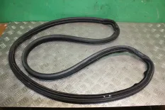 Уплотнитель двери задней Jaguar XF I (2007—2011)