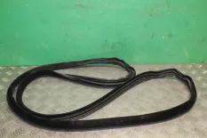 Уплотнитель двери передней Jaguar XF I рестайлинг