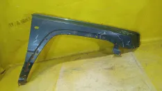 Крыло jeep Commander
