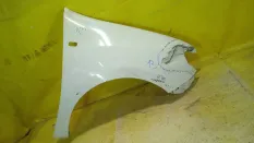 Крыло renault Logan