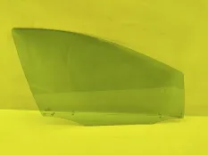 Стекло двери Mercedes-Benz C