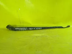 Поводок стеклоочистителя toyota Corolla