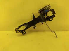 Кронштейн ручки toyota prius