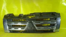 Решетка радиатора Mitsubishi Pajero