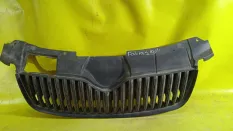 Решетка радиатора skoda Fabia