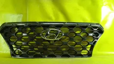 Решетка радиатора Hyundai Santa Fe
