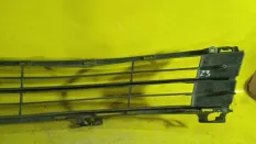 Решетка бампера центральная Mazda 6