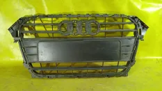 Решетка радиатора audi A4