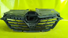 Решетка радиатора renault arkana