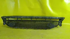 Решетка бампера центральная Mercedes-Benz E-Class