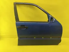 Дверь Mercedes-Benz C