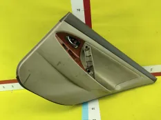 Обшивка двери toyota Camry
