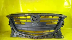 Решетка радиатора Mazda 3