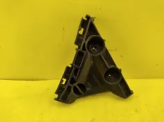 Кронштейн бамперa toyota Camry