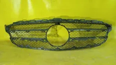 Решетка радиатора Mercedes Benz C-class