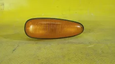 Повторитель на крыло Mazda Xedos 6