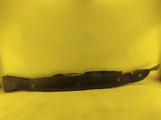 Пыльник крыла toyota Land Cruiser