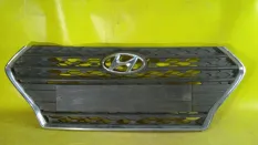 Решетка радиатора Hyundai Solaris