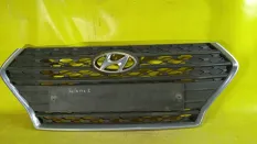 Решетка радиатора Hyundai Solaris